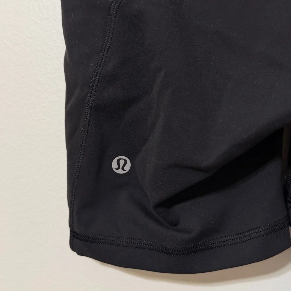 NEW Lululemon Wunder Train High-Rise Short Size 4 Black NWOT
